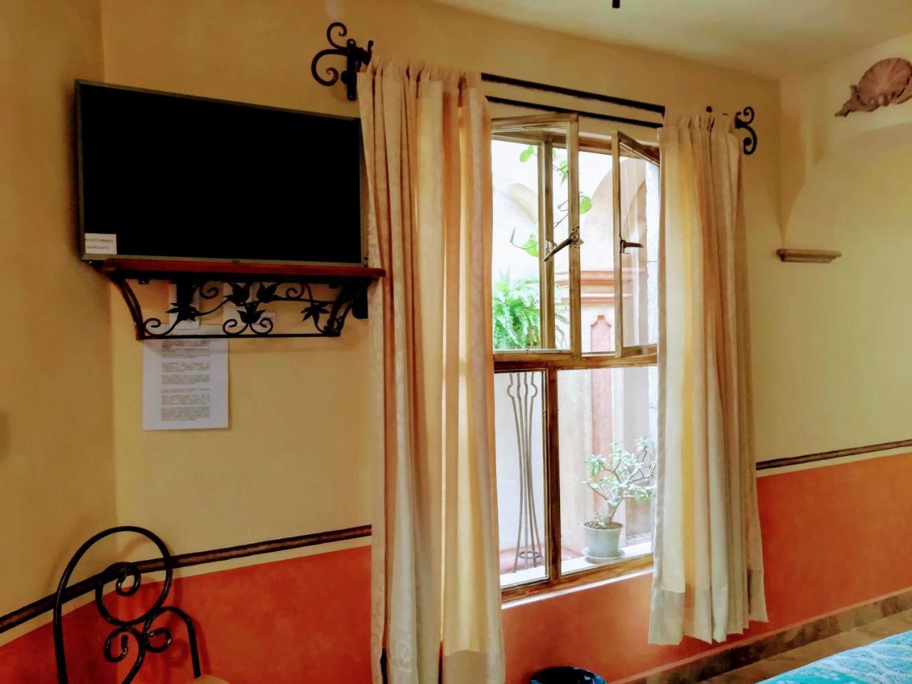 Hotel Posada Maria Bonita 버날 외부 사진